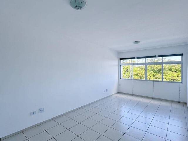 #AV022 - Apartamento para Venda em Santos - SP - 2